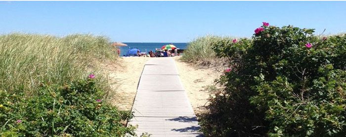 beachboardwalkwithpeople